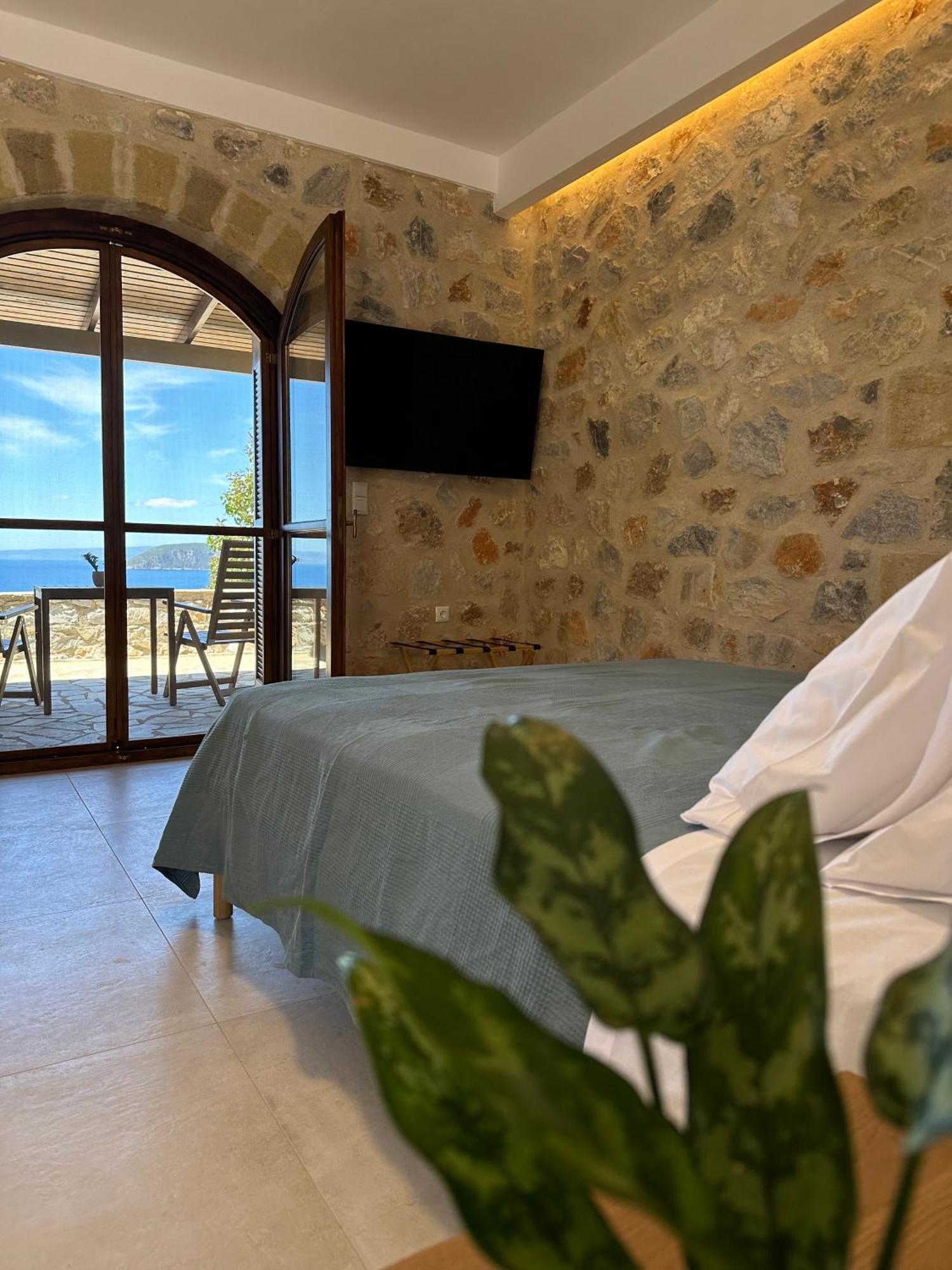 Papanestoras Apartments Kardamyli Exteriér fotografie