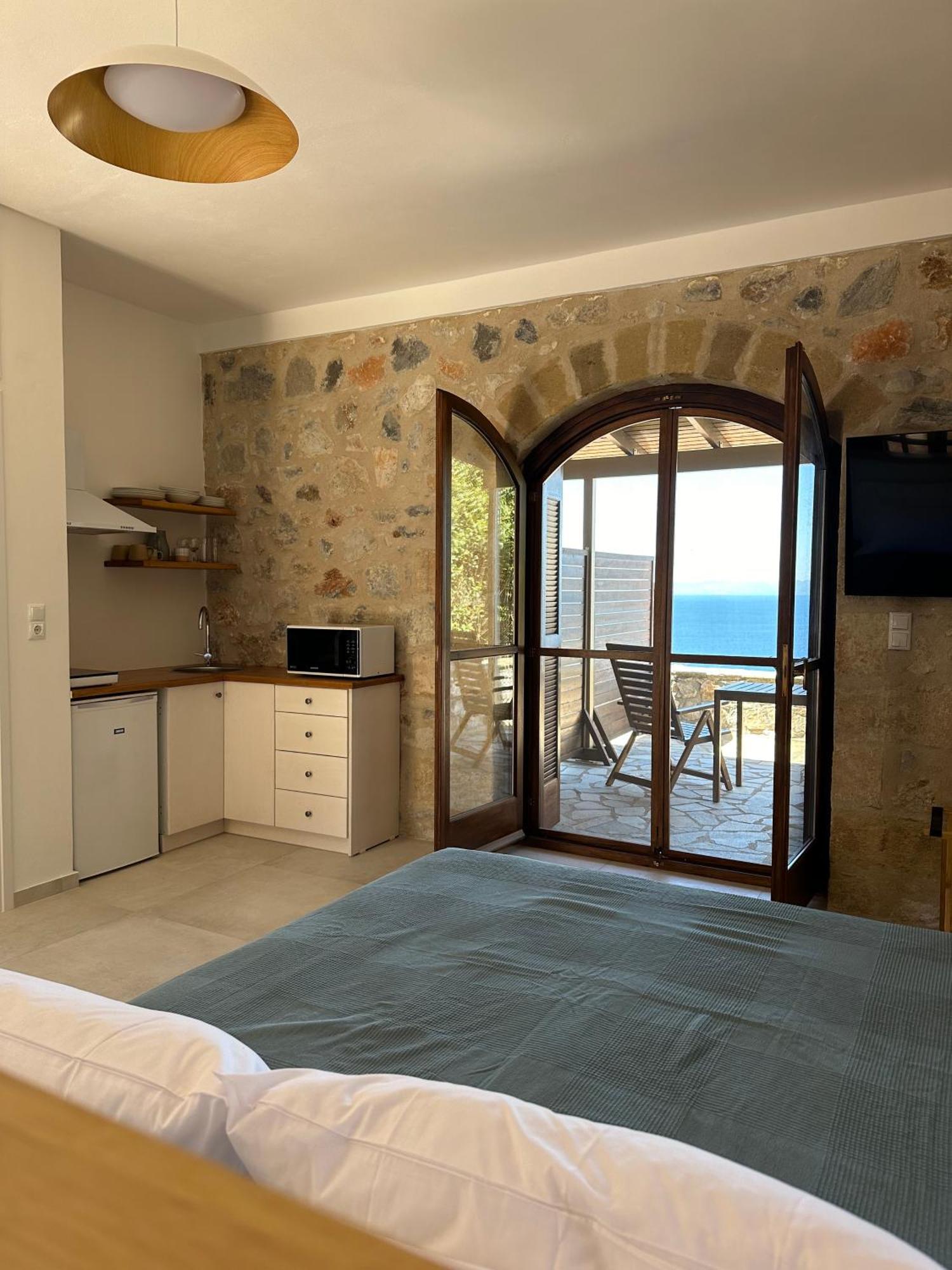 Papanestoras Apartments Kardamyli Exteriér fotografie