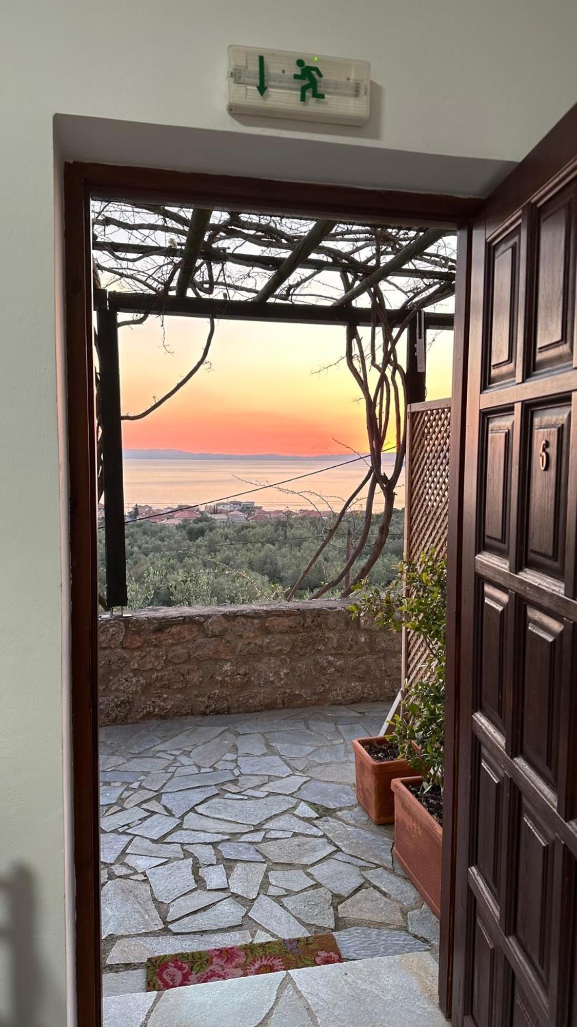 Papanestoras Apartments Kardamyli Exteriér fotografie