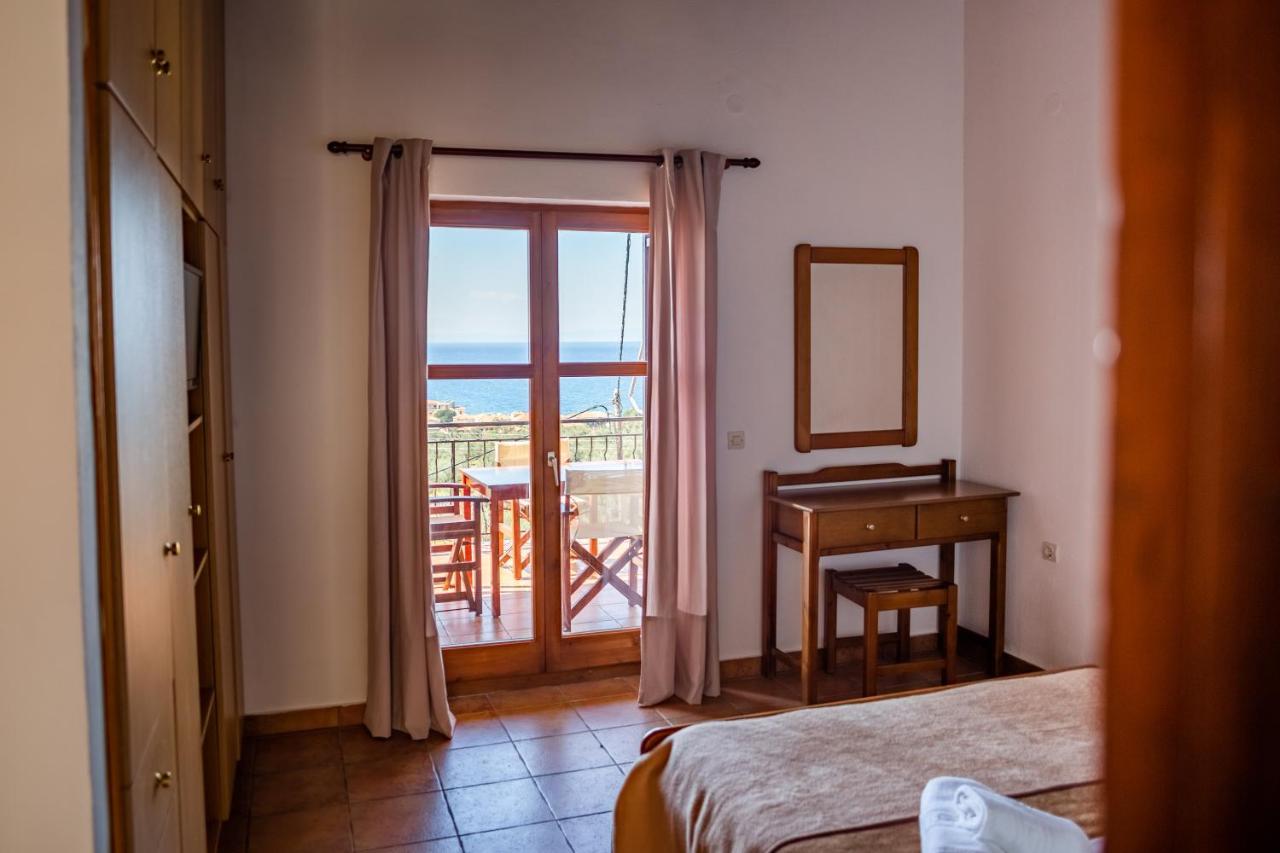 Papanestoras Apartments Kardamyli Exteriér fotografie